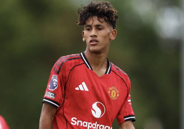 Ảnh bài viết MU chặn Man City cướp thần đồng 15 tuổi JJ Gabriel