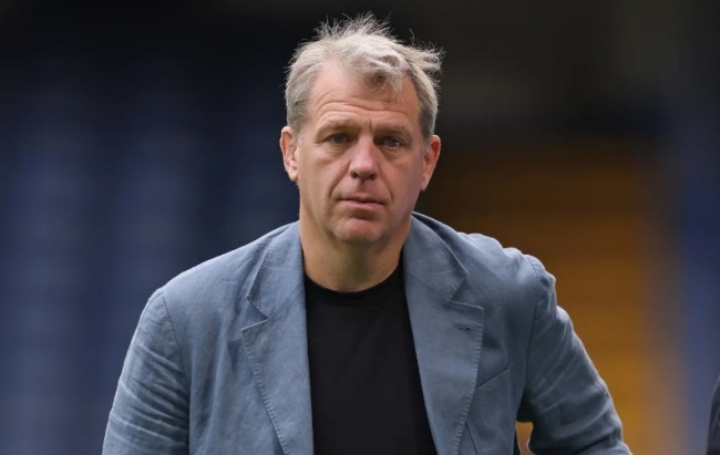Ảnh bài viết Fan Chelsea nổi đóa vì Todd Boehly trục lợi giá vé