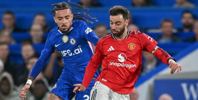 Malo Gusto (6.6/10): Một trong những cầu thủ hay nhất phía Chelsea, tích cực tranh chấp và tạo ra nhiều cơ hội tấn công.

Wesley Fofana (6.8/10): Chơi chắc chắn cho đến khi gặp vận đen vì đội nhà thủng lưới đúng lúc anh đang rời sân nhận chăm sóc y tế.

Jorrel Hato (6.2/10): Giữ bình tĩnh tốt dù phải nhận thẻ vàng sớm, có nhiều pha tắc bóng chính xác.

Marc Cucurella (6.6/10): Hoàn thành tốt nhiệm vụ phong tỏa Bryan Mbeumo và liên tục đe dọa khung thành đối phương bằng những tình huống dâng cao xâm nhập vòng cấm trong hiệp hai.

Moises Caicedo (6.5/10): Làm tốt vai trò đánh chặn và luân chuyển bóng nhưng không quá bùng nổ.

Enzo Fernandez (6.4/10): Trở lại đầy ấn tượng, là cầu thủ sáng tạo nhất trên sân nhưng các đồng đội không tận dụng được nỗ lực của anh.

Cole Palmer (6.4/10): Palmer không thể toả sáng như kỳ vọng. Không cú sút trúng đích, không tạo ra đột biến và hoàn toàn mất hút khi đội bóng cần anh nhất.

Estevao Willian (6/10): Rời sân quá sớm do chấn thương.

Liam Delap (6.2/10): Thi đấu năng nổ, kém may mắn với cú dứt điểm trúng xà ngang nhưng vẫn cho thấy khoảng cách trình độ ở các trận cầu lớn.

Pedro Neto (6.5/10): Chơi nhiệt huyết nhưng thiếu hiệu quả trong các pha xử lý cuối cùng.

Chấm điểm các cầu thủ 2 đội. Ảnh: BongDa.com.vn.