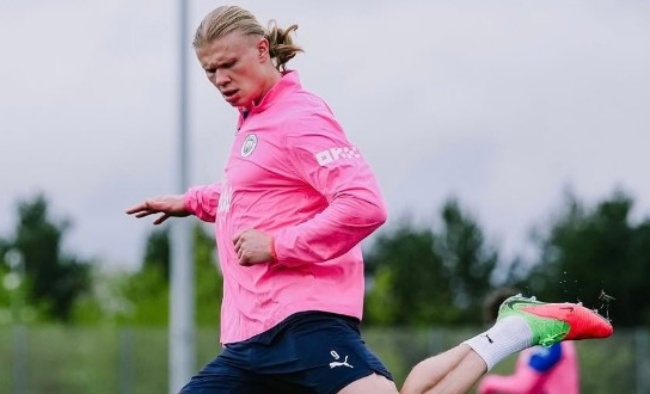 Ảnh bài viết Semenyo cảnh báo Arsenal về sức mạnh của Erling Haaland