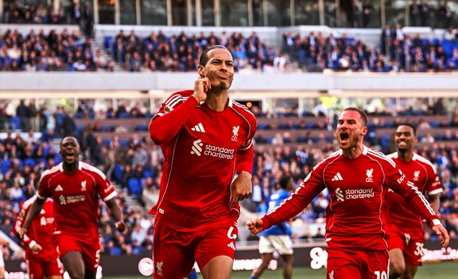 Ảnh bài viết Van Dijk rực sáng phút cuối, Liverpool thắng nghẹt thở Everton