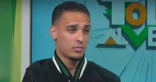 Ảnh bài viết Antony vẫn hết mình ủng hộ MU nhưng xa lạ với Amorim