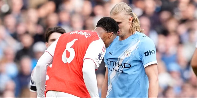 Ảnh bài viết Gabriel tái hiện thảm họa Rob Holding trước Man City