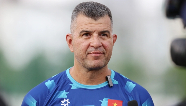 Phù thủy Cristiano Roland.