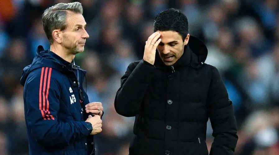 Ảnh bài viết 7 cú sụp đổ kinh điển tại Ngoại hạng Anh: Ám ảnh cho Arsenal