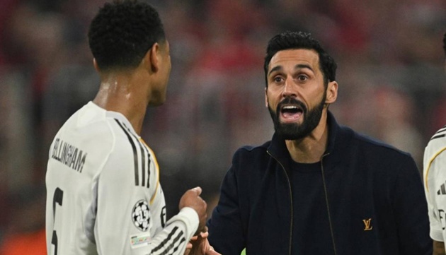 Arbeloa trải lòng về tương lai ở Real