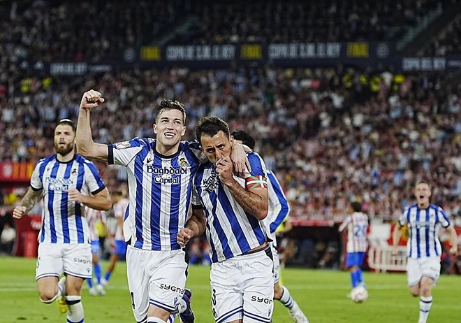 Oyarzabal có thể mang về món tiền lớn cho đội bóng chủ quản.