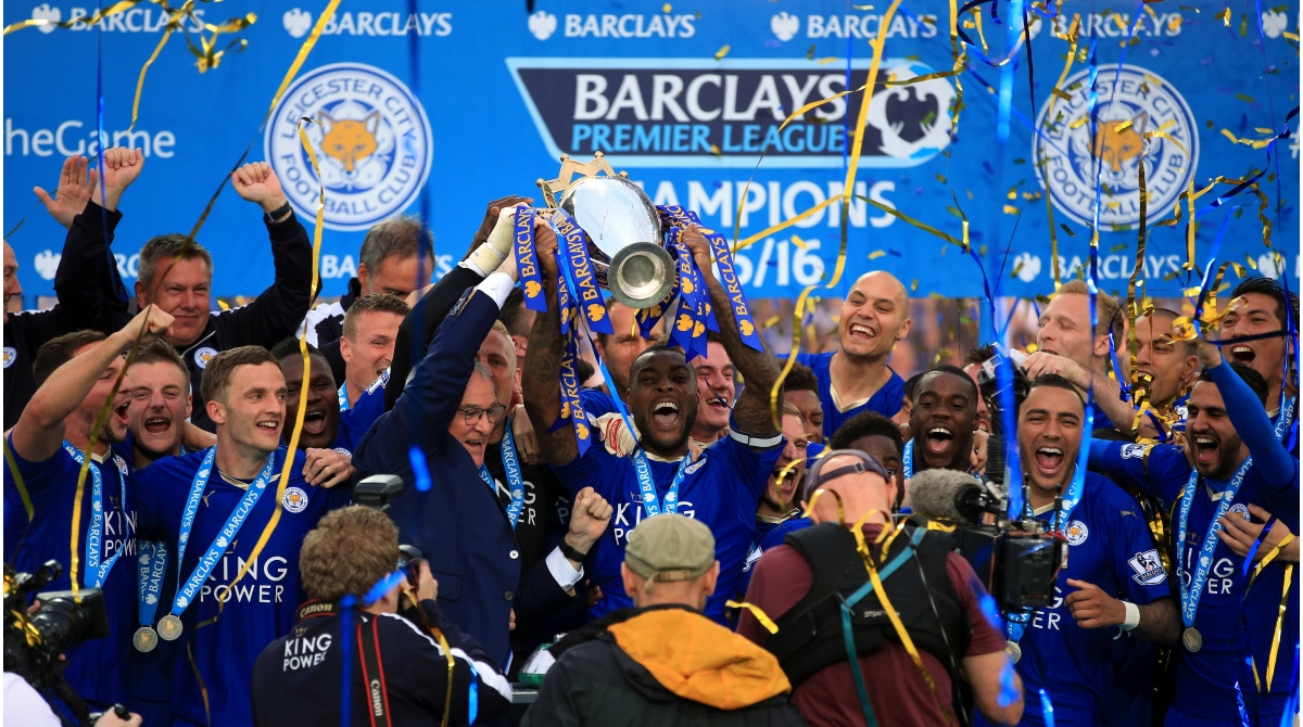 Không người hâm mộ Leicester nào có thể quên mùa giải 2015/16.