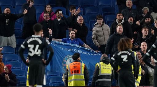 Chelsea đã có màn trình diễn bạc nhược.