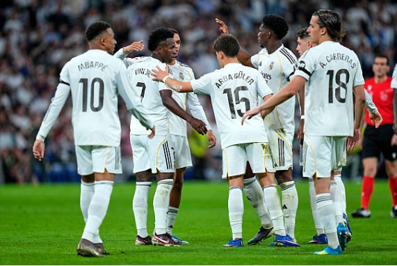 Ảnh bài viết 5 dấu ấn Real 2-1 Alaves: Mbappe giải hạn, Vinicius xin lỗi fan