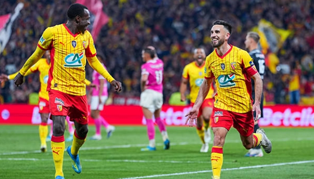 Ảnh bài viết Hủy diệt Toulouse 4-1, Lens vào chung kết sau 28 năm
