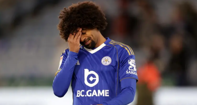 Bầy cáo rớt xuống vực thẳm.