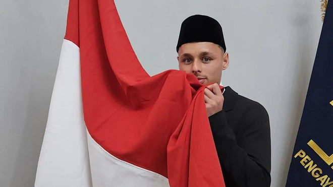 Nhiều cầu thủ sinh ra ở Hà Lan đã nhập tịch Indonesia.