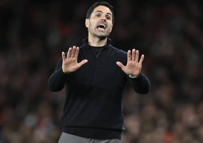 Áp lực đè nặng lên Arteta sau chuỗi phong độ sa sút của Arsenal ở Ngoại hạng Anh.