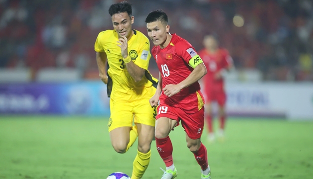 Những "ván bài" thua cuộc cả trong và ngoài sân cỏ khiến Malaysia thêm phần lao đao.