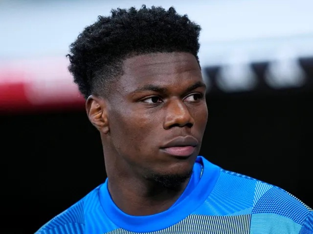 MU đã thể hiện sự quan tâm với Tchouameni.