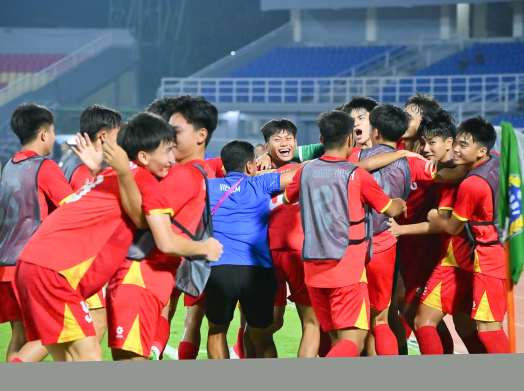 Ảnh bài viết Hạ U17 Úc, U17 Việt Nam nối dài kỷ lục 15 trận bất bại