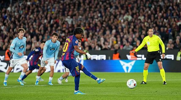 Ảnh bài viết Lamine Yamal lập công rồi chấn thương, Barca thắng hú vía