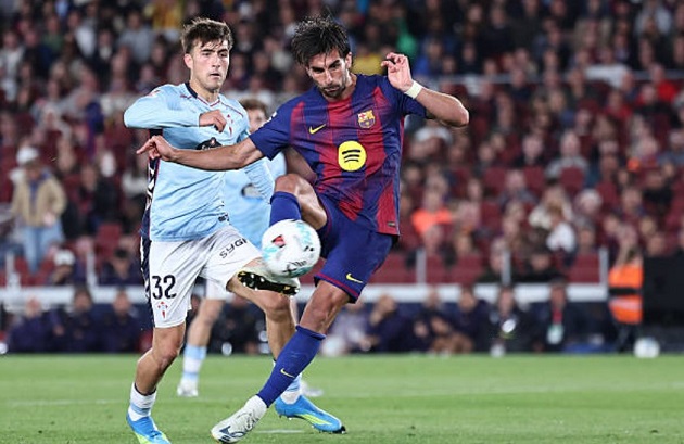 Ferran Torres (6.8): Có pha bắt volley tuyệt đẹp tung lưới đối phương nhưng bàn thắng bị VAR từ chối do việt vị trong gang tấc. Ngoài tình huống đó, khả năng dứt điểm của tiền đạo này nhìn chung không quá ấn tượng.