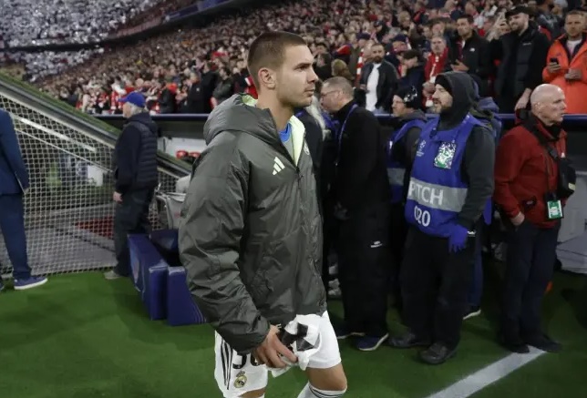 Mastantuono không có nhiều cơ hội tại Real.