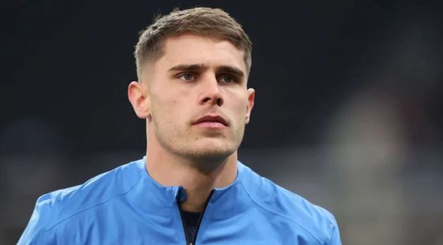 Ảnh bài viết MU nhắm Van de Ven cho tham vọng Champions League