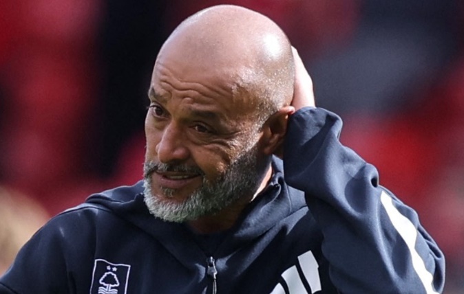 Nuno Santo tái xuất Ngoại hạng Anh khi dẫn dắt Nottingham Forest rồi sau đó gia nhập West Ham.