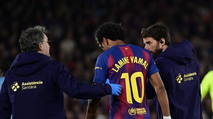 Lamine Yamal sẽ phải ngồi ngoài phần còn lại mùa giải của Barcelona.