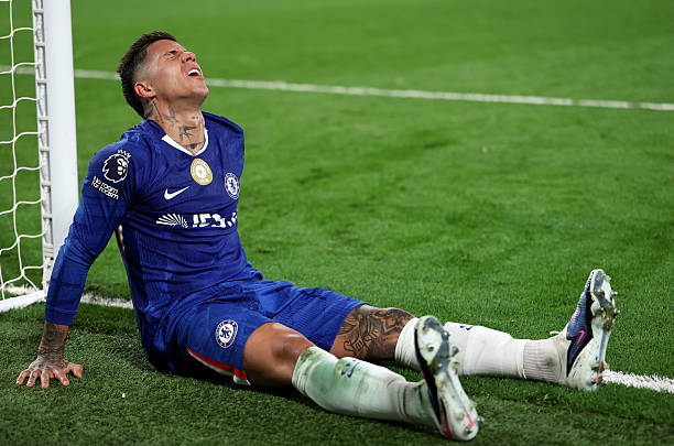 Fernandez giỏi, nhưng không xứng đáng với con số khổng lồ mà Chelsea bỏ ra.