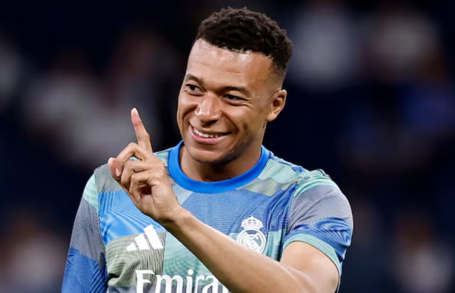 Ảnh bài viết Mbappe và gót chân Achilles trong màu áo Real Madrid