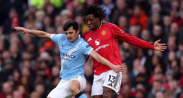 Ảnh bài viết Carrick cập nhật khả năng ra sân của Dorgu và Leny Yoro