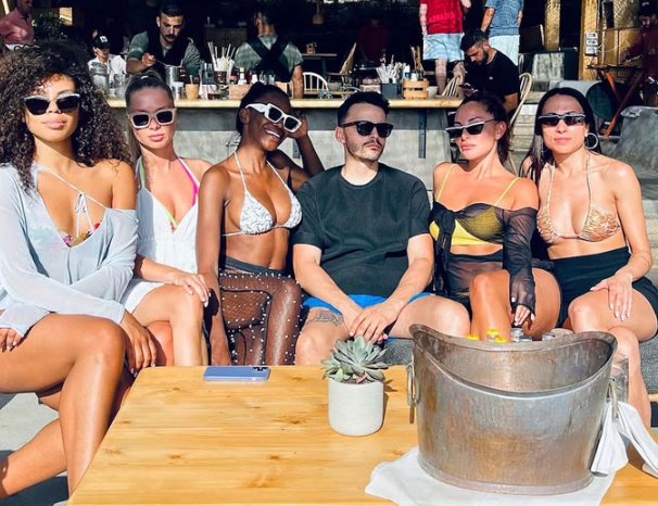 Ảnh bài viết Phanh phui mánh khóe mại dâm núp bóng công ty VIP của sao Serie A