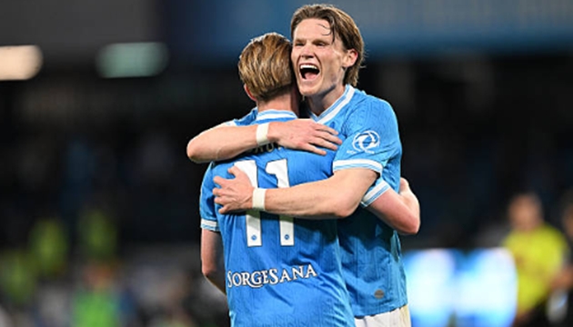 Ảnh bài viết McTominay và De Bruyne rực sáng, Napoli vùi dập Cremonese 4-0 tại vòng 34 Serie A