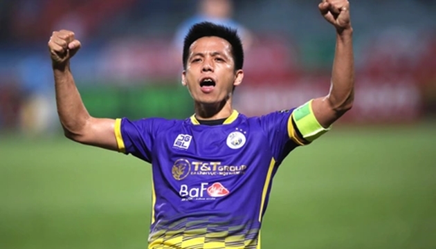 Văn Quyết góp công lớn giúp Hà Nội đánh bại Ninh Bình.