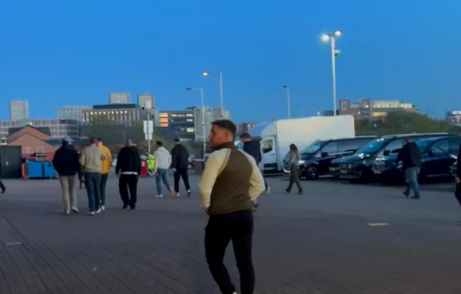 Ảnh bài viết CĐV Sunderland bỏ về sớm khi đội nhà thua 4 bàn hiệp một