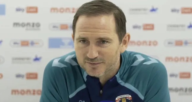 Lampard lại trở thành cái tên được chú ý.