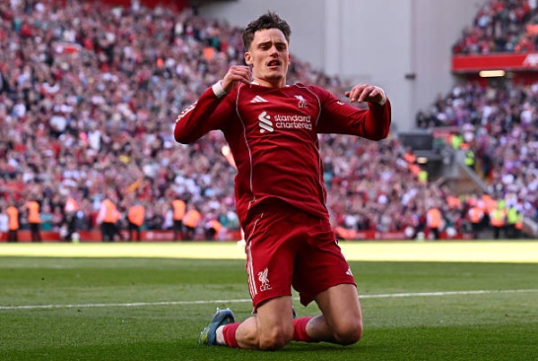 Liverpool giành chiến thắng để qua đó góp mặt trong top 4 Ngoại hạng Anh.