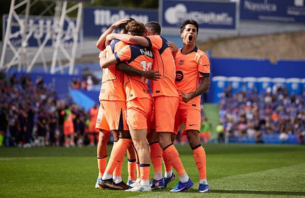 Barca đã bỏ xa Real tới 11 điểm.