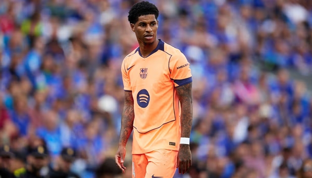 Ảnh bài viết Rashford đáp trả tin đồn bằng bàn thắng thứ 13 cho Barca