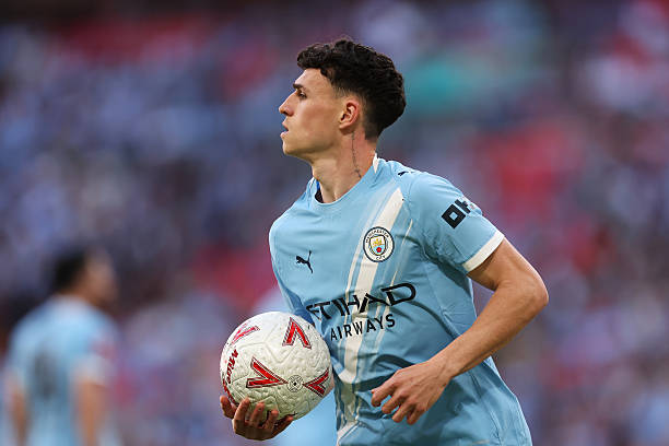 Phil Foden - 7,3 điểm: Di chuyển linh hoạt qua nhiều vị trí trên hàng công trong lần hiếm hoi được đá chính, song, anh lại lãng phí cơ hội với một màn trình diễn dưới sức.