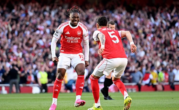 Dù vẫn còn đó những áp lực nhưng Arsenal đã củng cố lại cho mình niềm tin và khát khao vô địch.