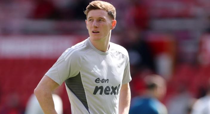 Nottingham Forest hét giá Anderson lên đến 125 triệu bảng.