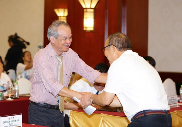 Bầu Đức vẫn tiếp tục đồng hành với bóng đá trẻ Việt Nam.