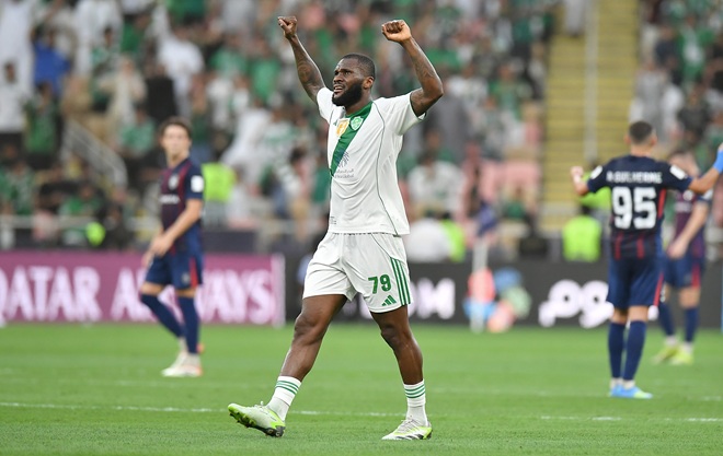 Kessie có nhiều đóng góp vào ngôi vương của Al Ahli.
