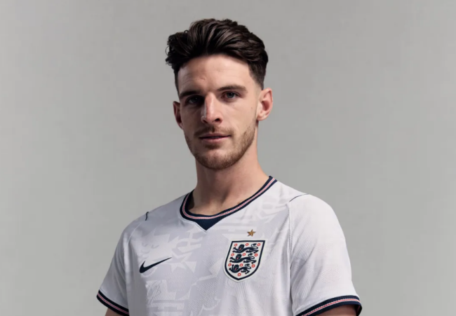 Ảnh bài viết Nghịch lý giá áo đấu tuyển Anh tại Mỹ rẻ hơn ở xứ sương mù