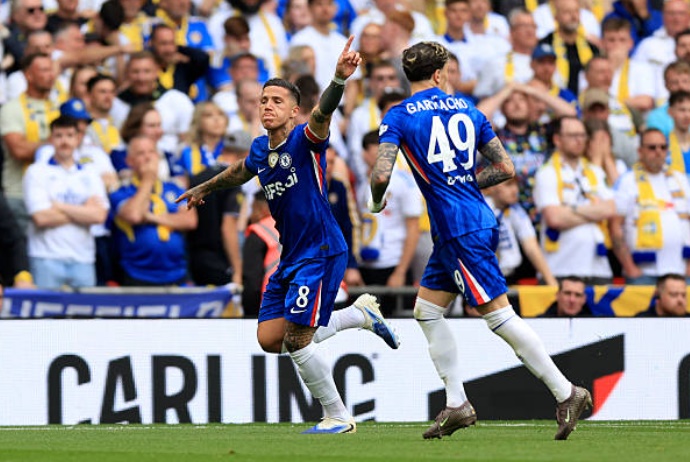 Chelsea có được lợi thế và giữ mọi thứ trong tầm kiểm soát.