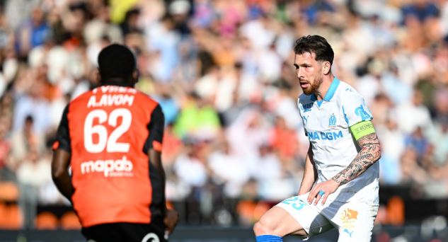 Marseille gặp nhiều khó khăn trước Nice.