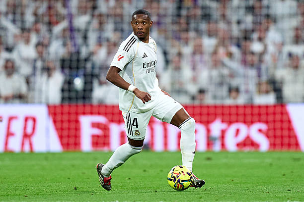 Liverpool sẽ hưởng lợi lớn nếu chiêu mộ được Alaba với giá 0 đồng.