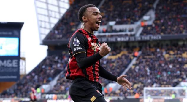 Ảnh bài viết Sao trẻ Bournemouth muốn đến Man City để giành Quả bóng vàng