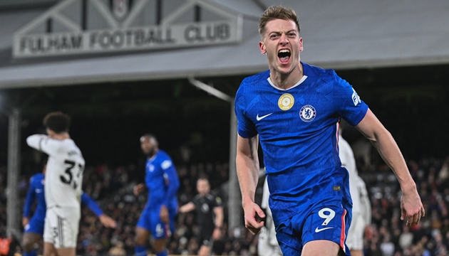 Liam Delap quyết giành vị trí tại Chelsea.