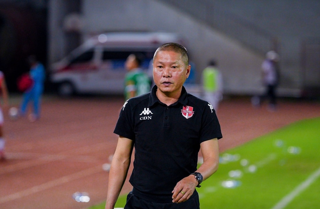 Ảnh bài viết Điểm tin Bóng đá Việt Nam 28/4: Hải Phòng săn "thầy ngoại"; Đình Bắc bùng nổ, dẫn đầu chân sút nội